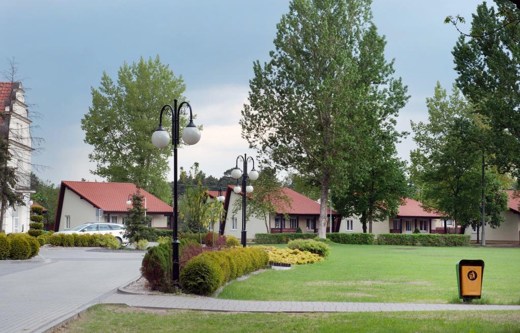 Hotel Wityng Ślesin Eksteriør billede